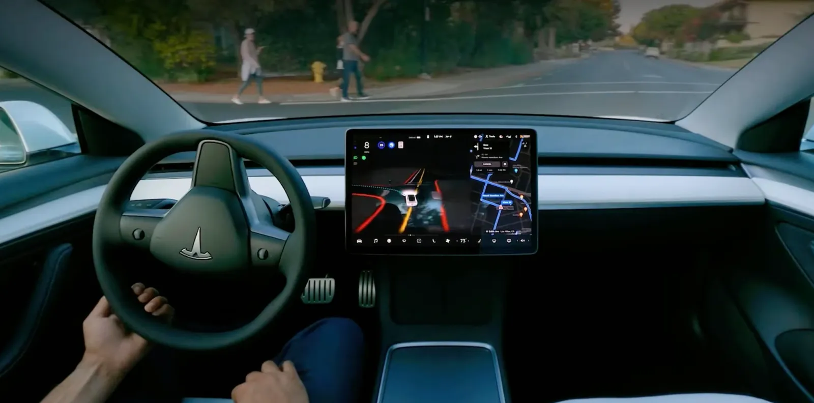 NHTSA Opens Probe into Tesla’s Full Self-Driving — What Drivers, Investors & Regulators Need to Know